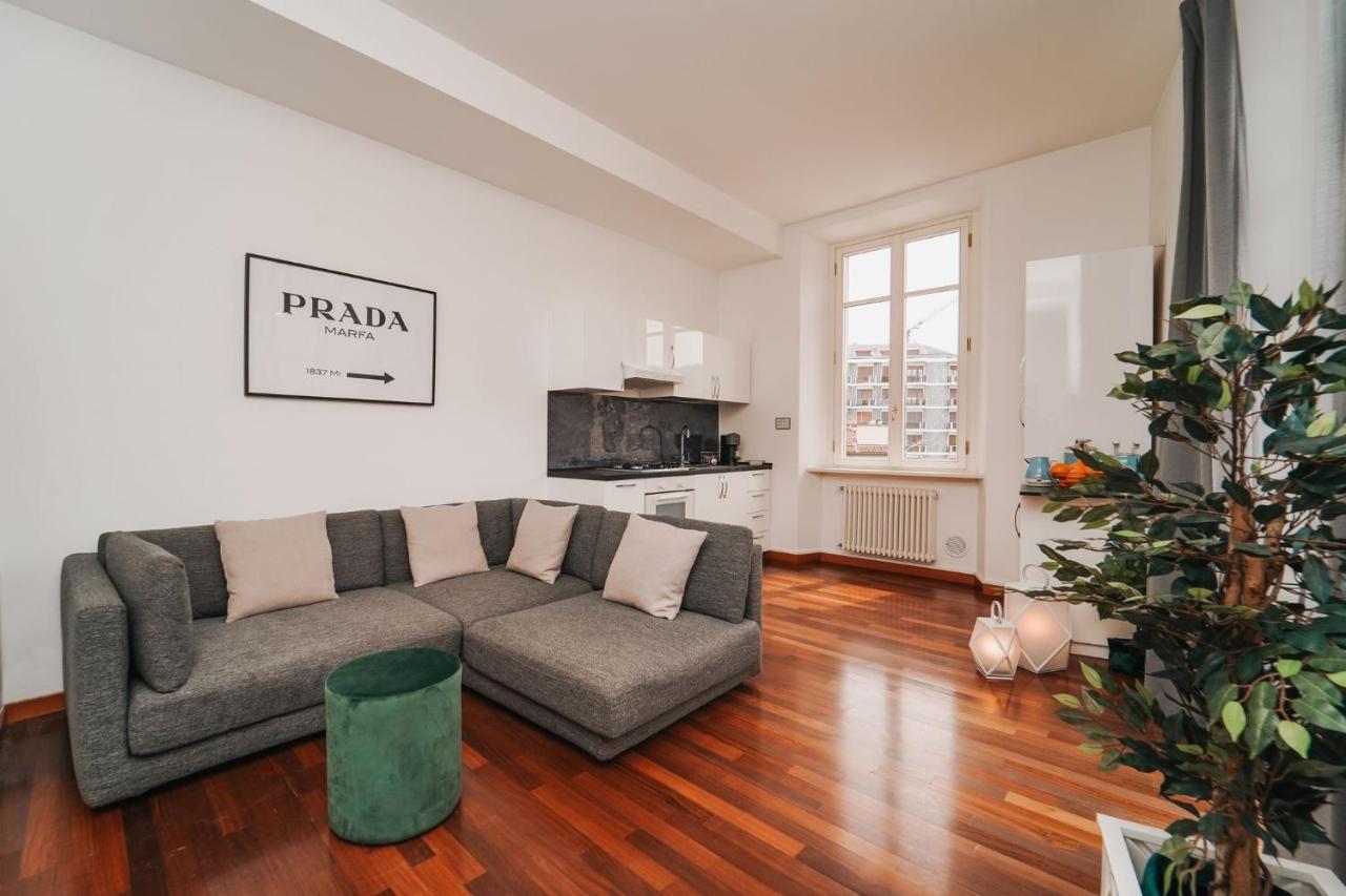 Appartamento Esclusivo Fronte Lago, In Centro A Como Con Garage 外观 照片