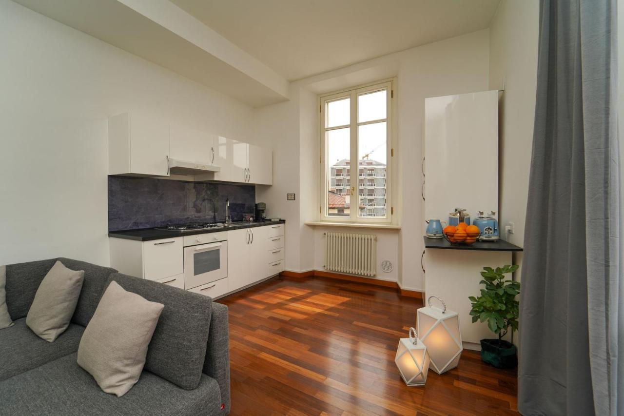 Appartamento Esclusivo Fronte Lago, In Centro A Como Con Garage 外观 照片